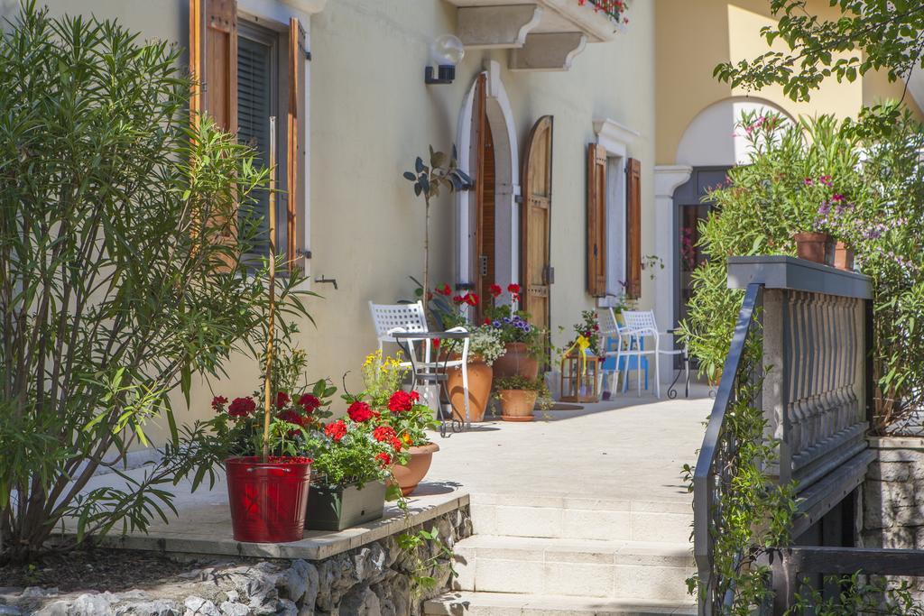 Villa Borgo ดูอิโน ภายนอก รูปภาพ
